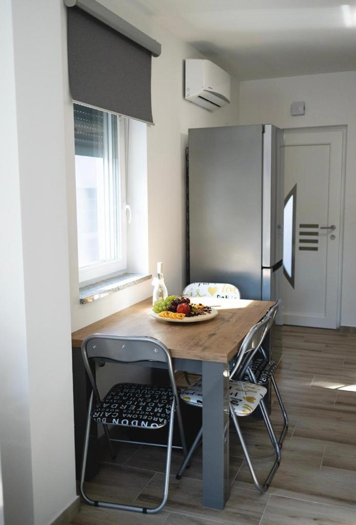 Apartmani Jedro Šilo Buitenkant foto