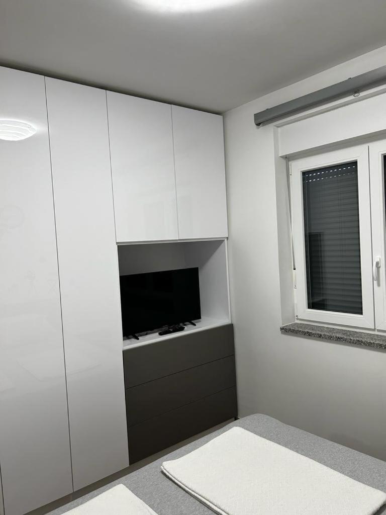 Apartmani Jedro Šilo Buitenkant foto